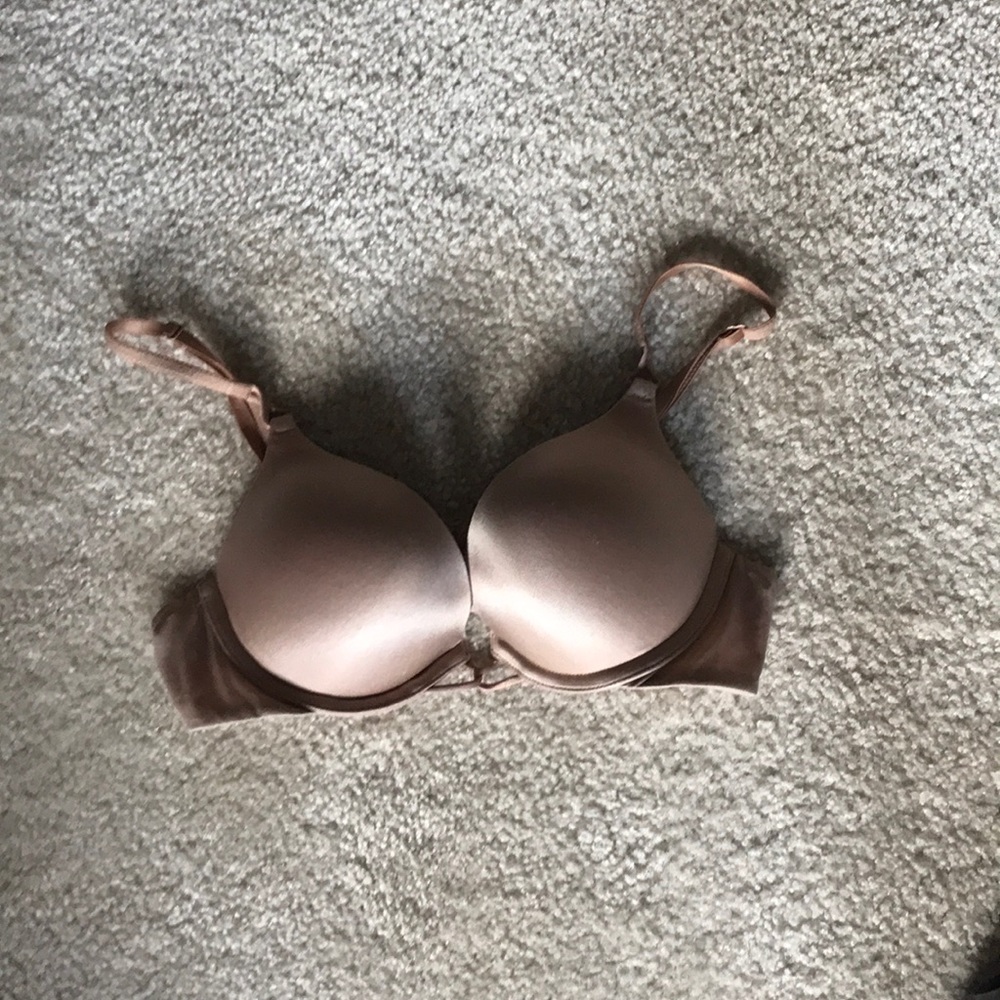 Bombshell bra